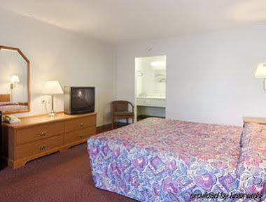 Hotel Super 8 By Wyndham Ga I-75